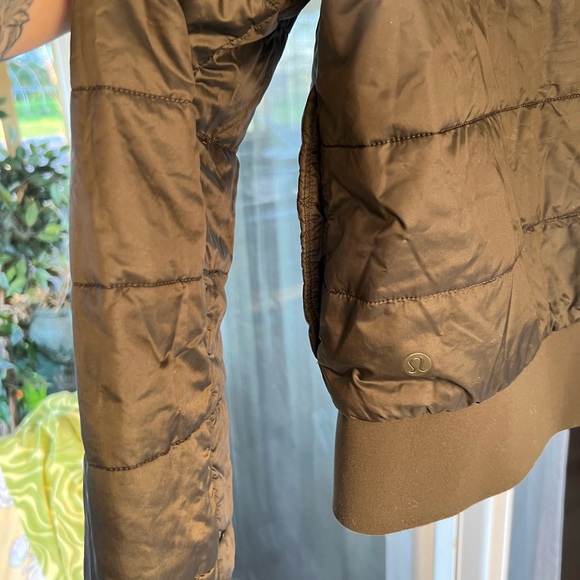 LULU LEMON Reversible Bomber - Picture 8 of 8